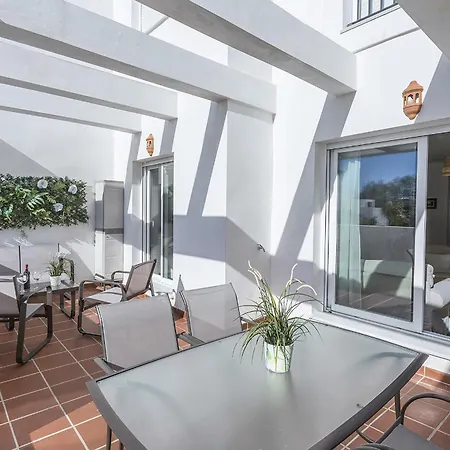 Apartment Chic & Bright Costa Ballena Getaway Chipiona